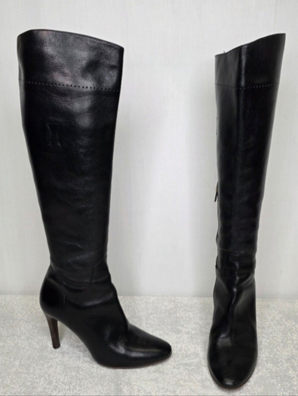 Burberry Black Leather Stiletto Knee High Boots Heel Logo Gold Zip IT 37.5 / 7.5